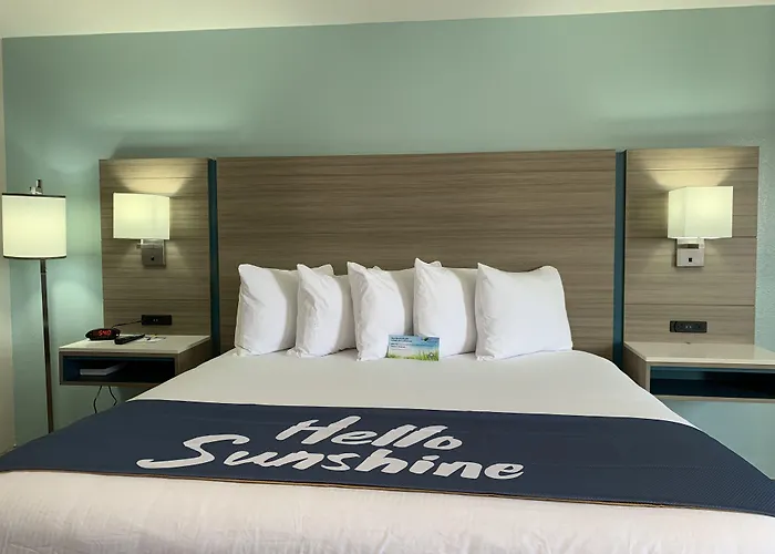 Days Inn By Wyndham Rockport Texas